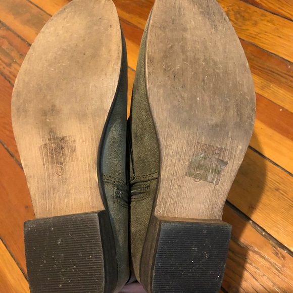 Boots - Picture 5 of 7